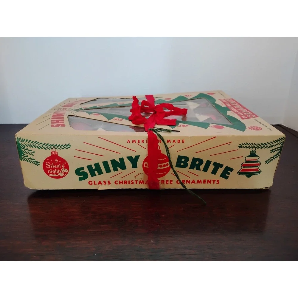 Shiny Brite vintage 1950